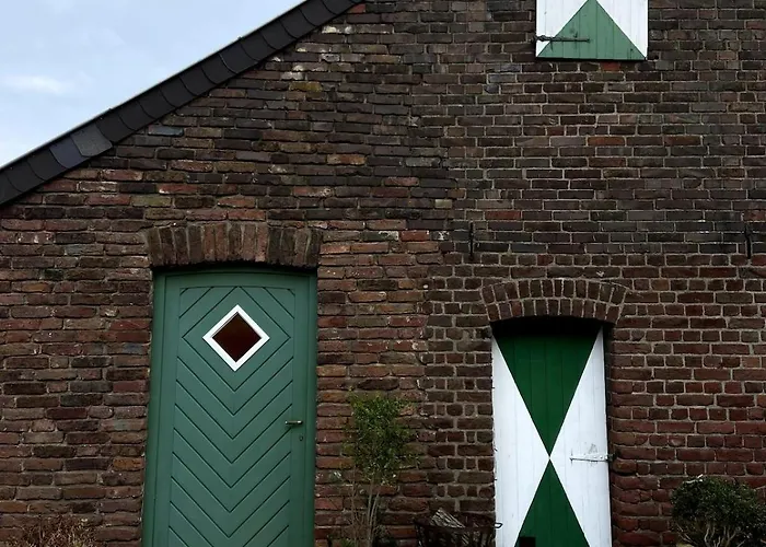 Kunst & Wohnen Auf Dem Bauernhof